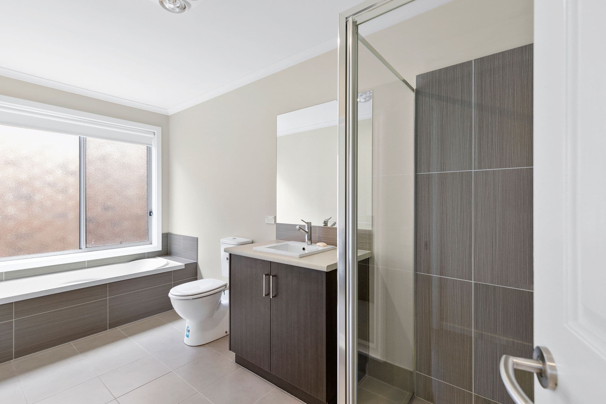 2B Kneebone Street, Ararat VIC 3377, Ararat - Thumbnail 8