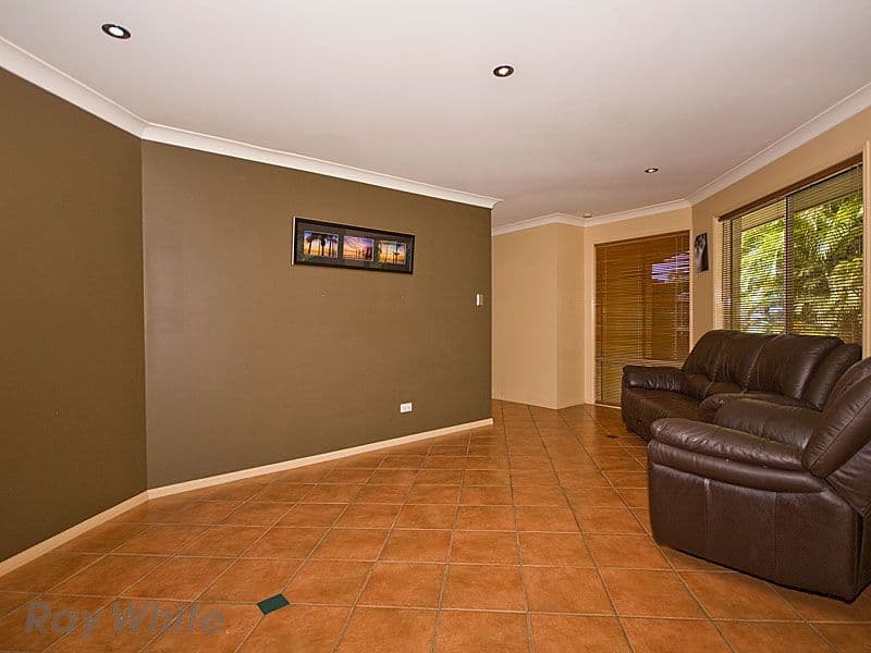 8 Thornton Close, FOREST LAKE QLD 4078, Forest Lake - Thumbnail 5