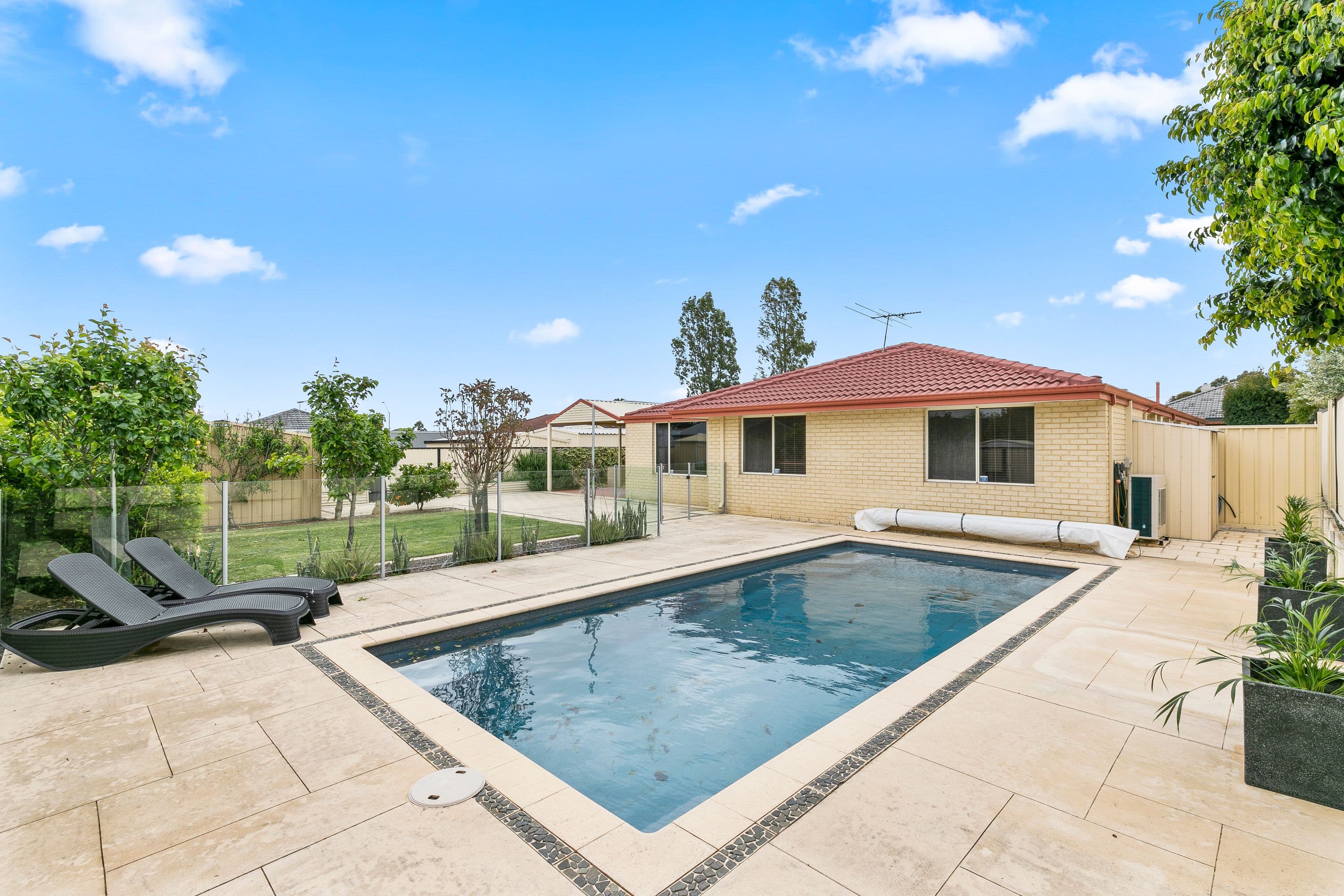 7 Plum Way, Forrestfield WA 6058, Forrestfield - Thumbnail 3