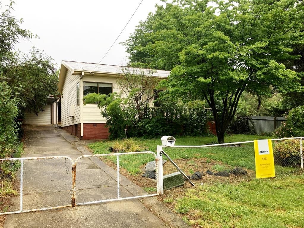 8 Pioneer Street, Batlow - Image 1