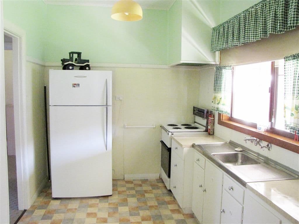 8 Pioneer Street, Batlow - Thumbnail 5