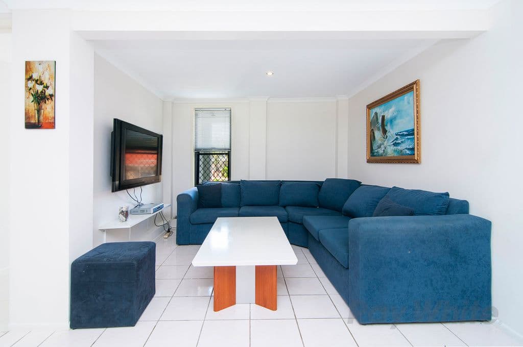 42 Valentia Street, Mansfield QLD 4122, Mansfield - Thumbnail 7