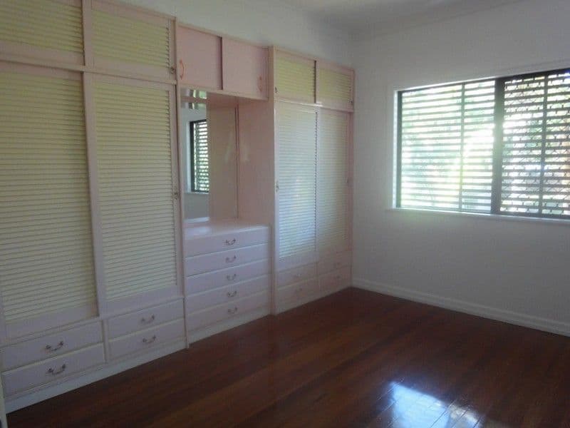 10 Willow Street, WOODRIDGE QLD 4114, Woodridge - Thumbnail 8