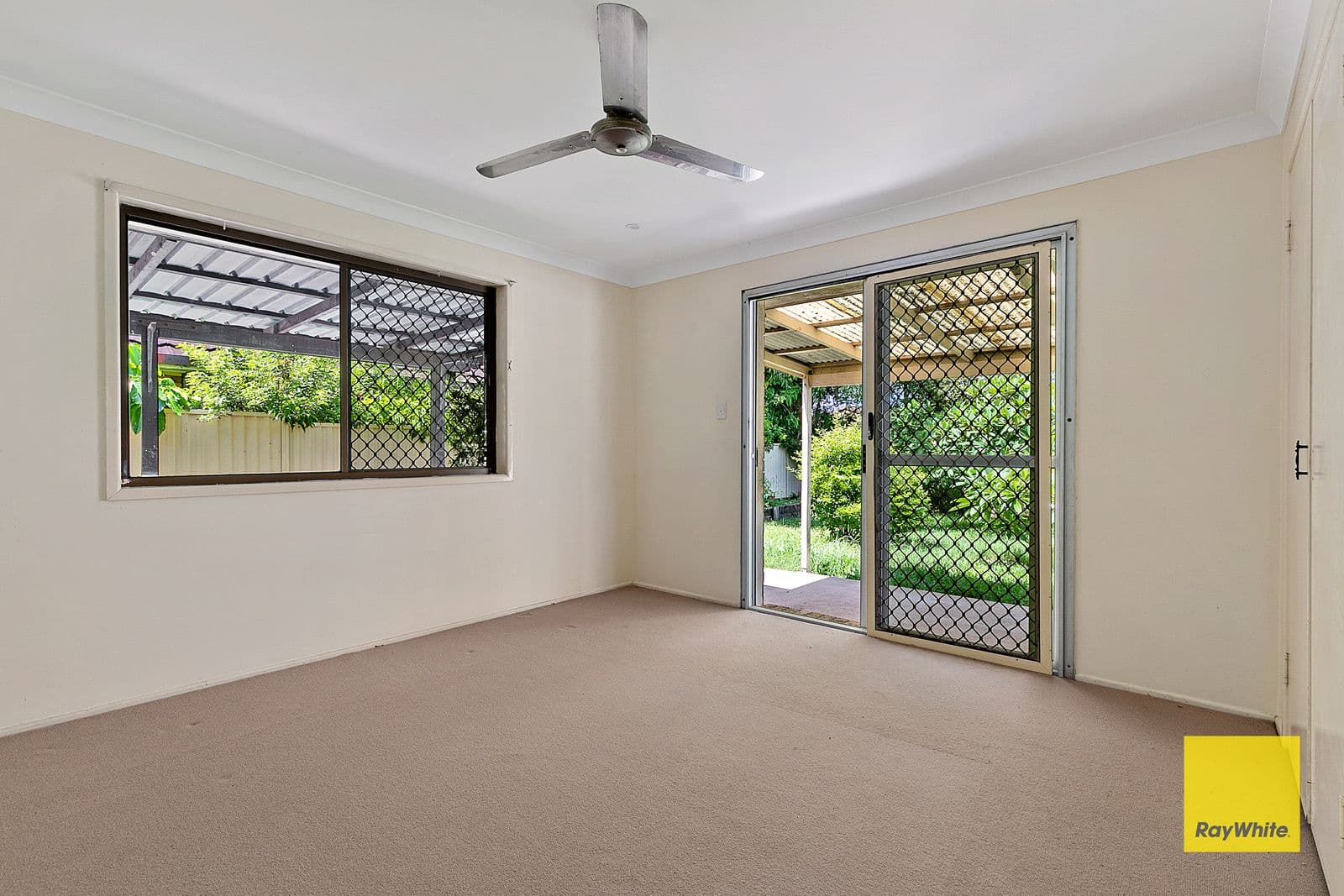 35 Jania Street, Redland Bay QLD 4165, Redland Bay - Thumbnail 5