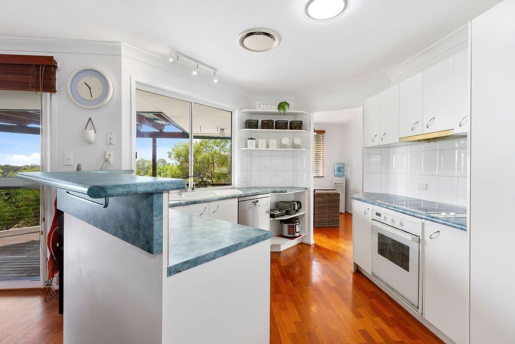 5 Dalby Court, Helensvale QLD 4212, Helensvale - Thumbnail 6