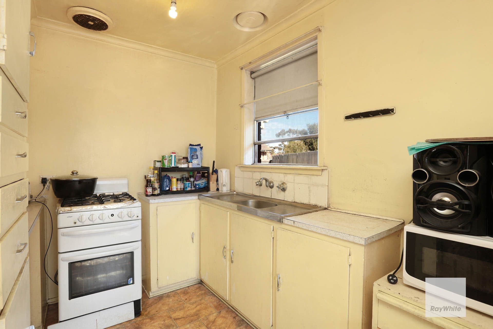 8 Bladin Street, Laverton VIC 3028, Laverton - Thumbnail 6