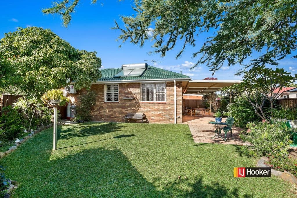 3 Bradley Crescent, Wiley Park - Thumbnail 5
