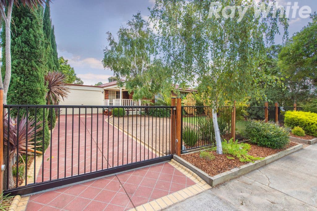 7 Cambden Park Parade, Ferntree Gully VIC 3156, Ferntree Gully - Image 1