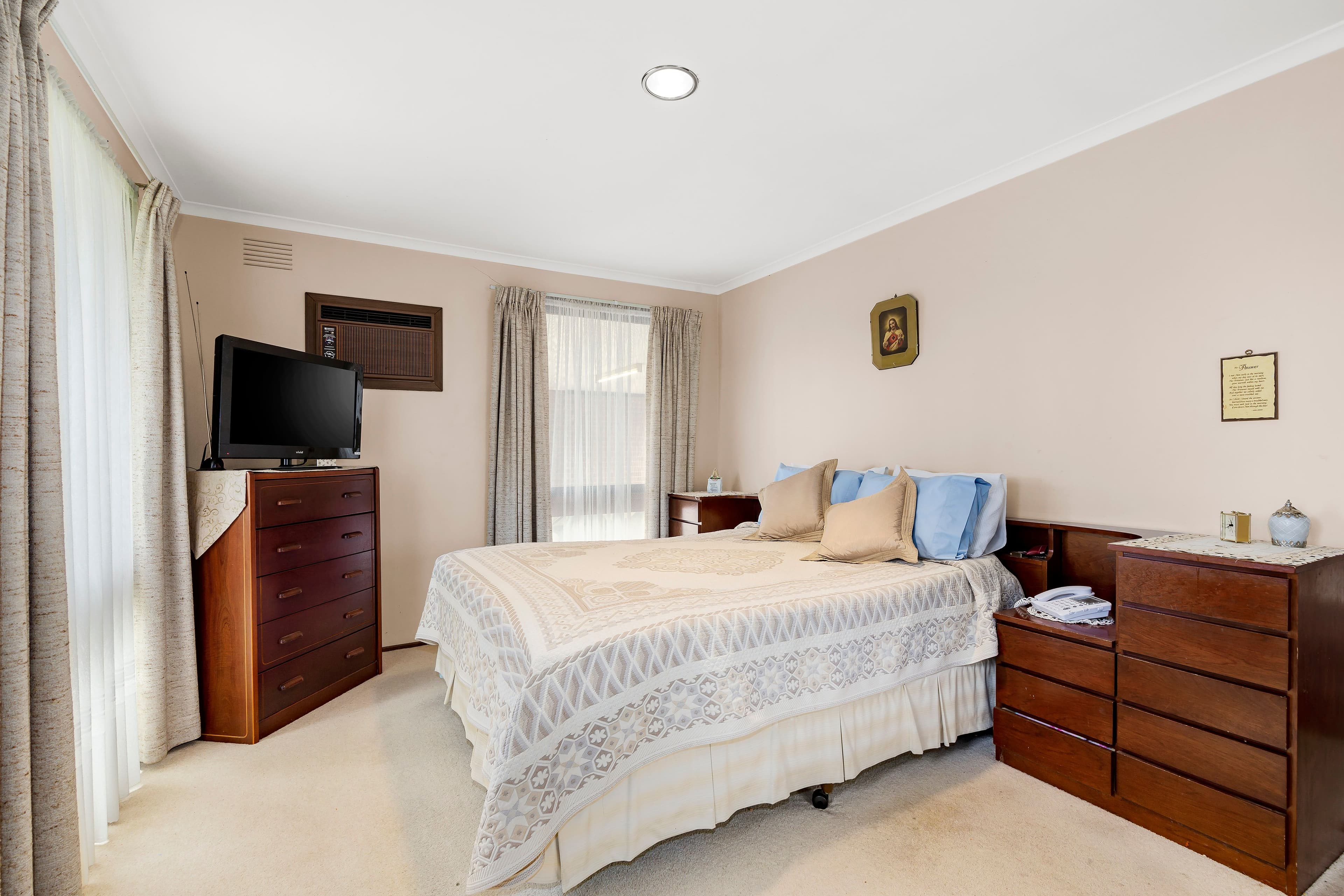 16 Benwerrin Drive, Wantirna VIC 3152, Wantirna - Thumbnail 7