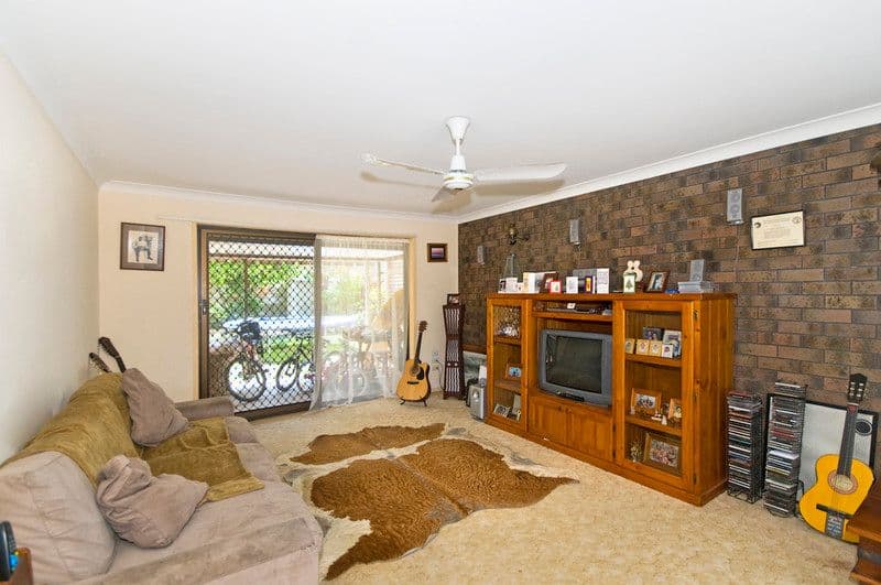 4 Wicklow Avenue, Croydon, VIC, 3136, Croydon - Thumbnail 3