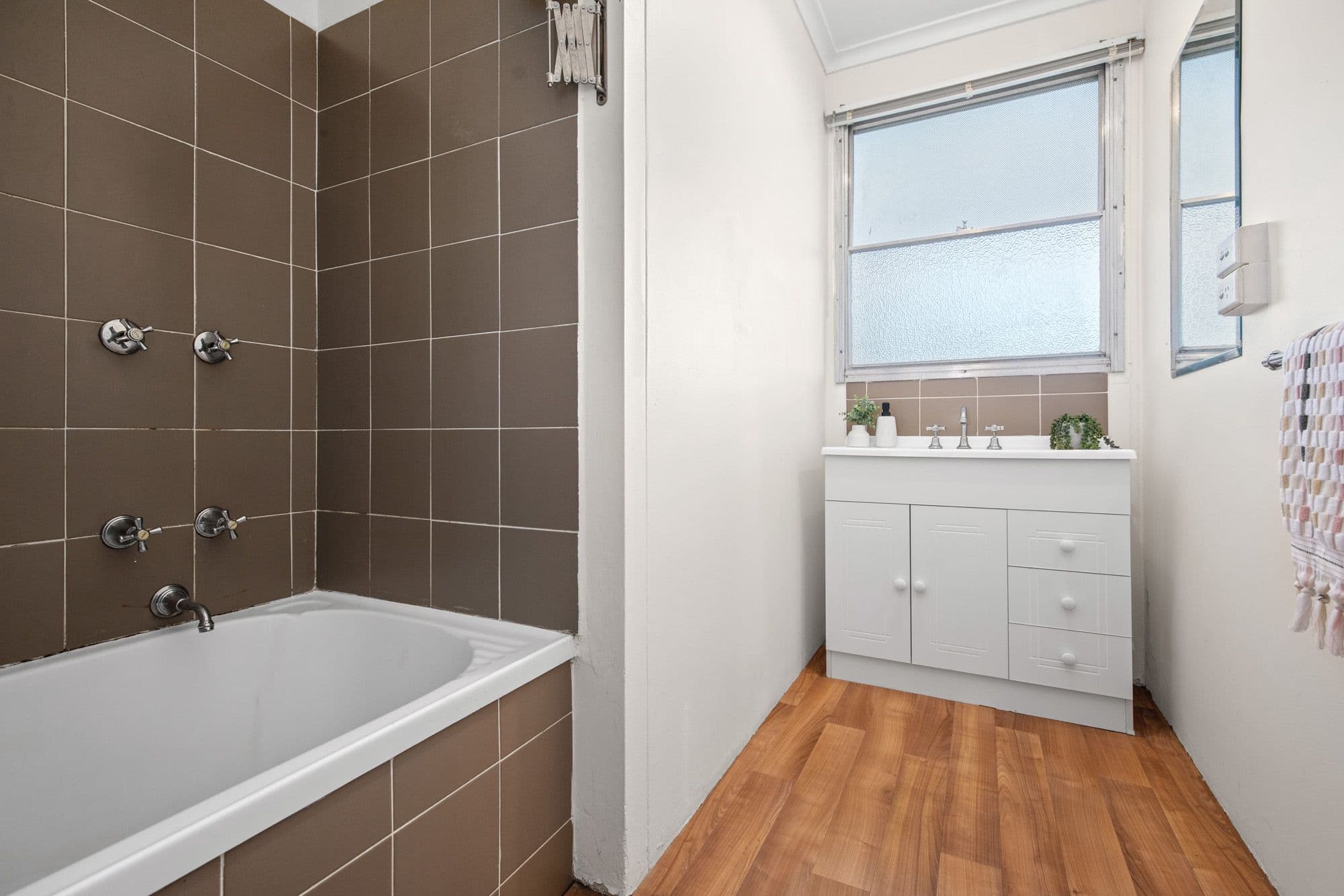 1 Gossamer Street, Werribee VIC 3030, Werribee - Thumbnail 6
