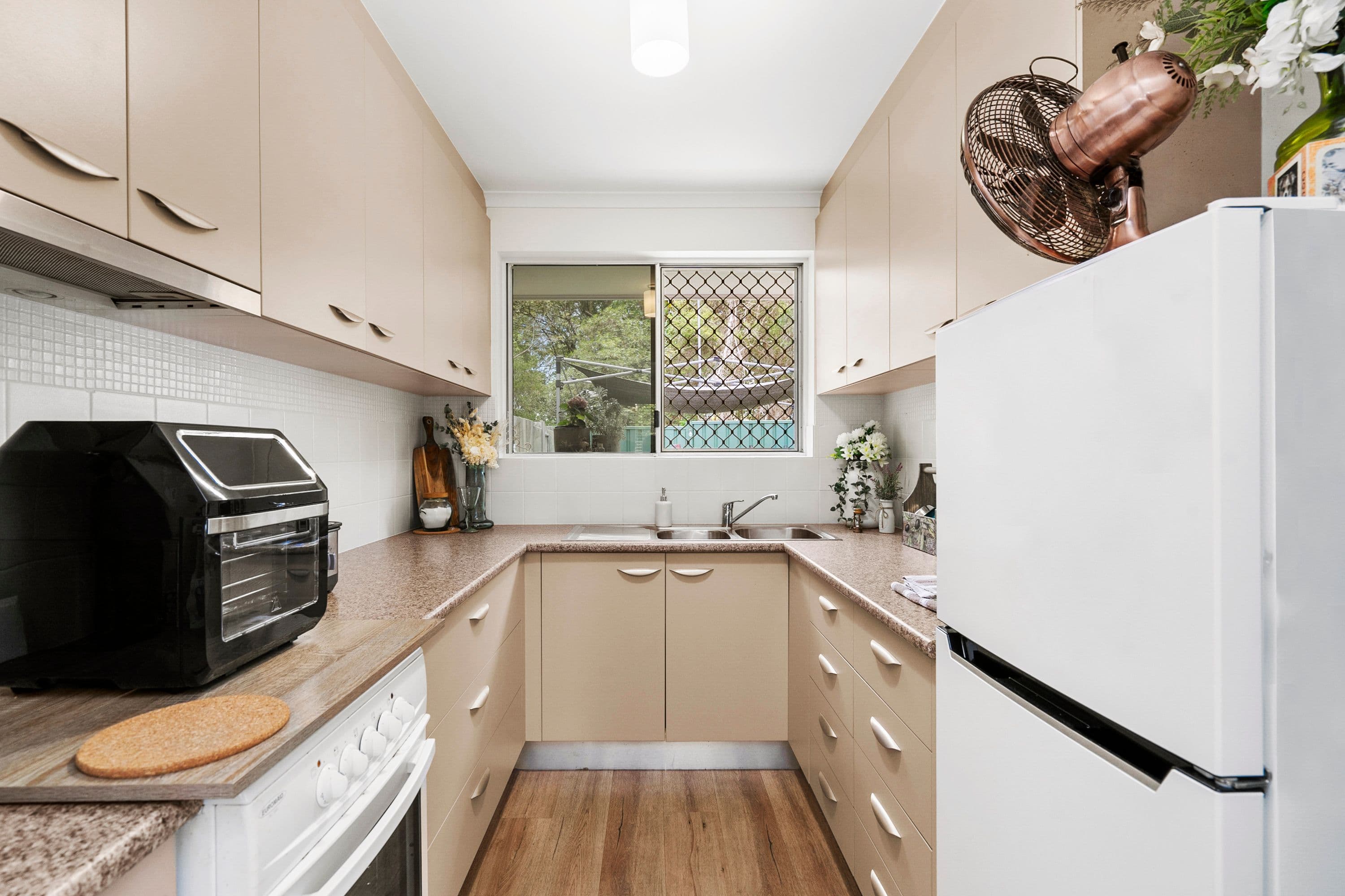 96 Beerburrum Street, Battery Hill QLD 4551, Battery Hill - Thumbnail 3