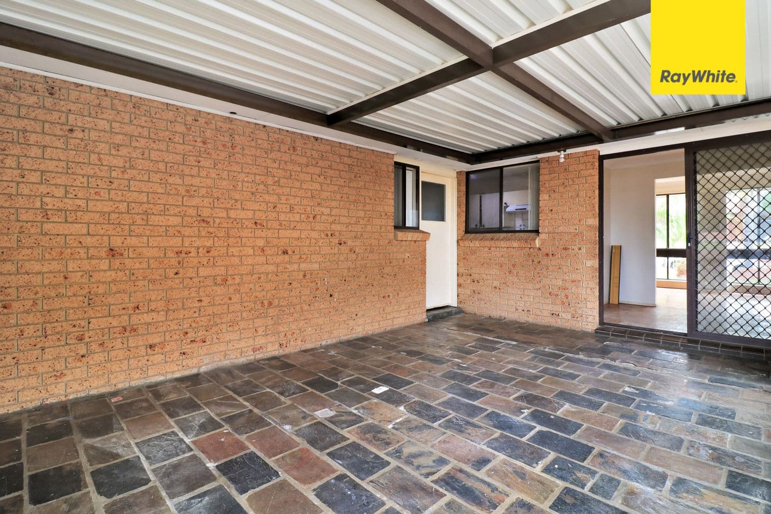 8 Ontario Avenue, St Clair - Thumbnail 6