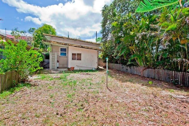 16 Nagel Avenue, MIAMI QLD 4220, Miami - Thumbnail 7