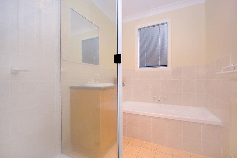 13 Thomas Street, CAMBOOYA QLD 4358, Cambooya - Thumbnail 7