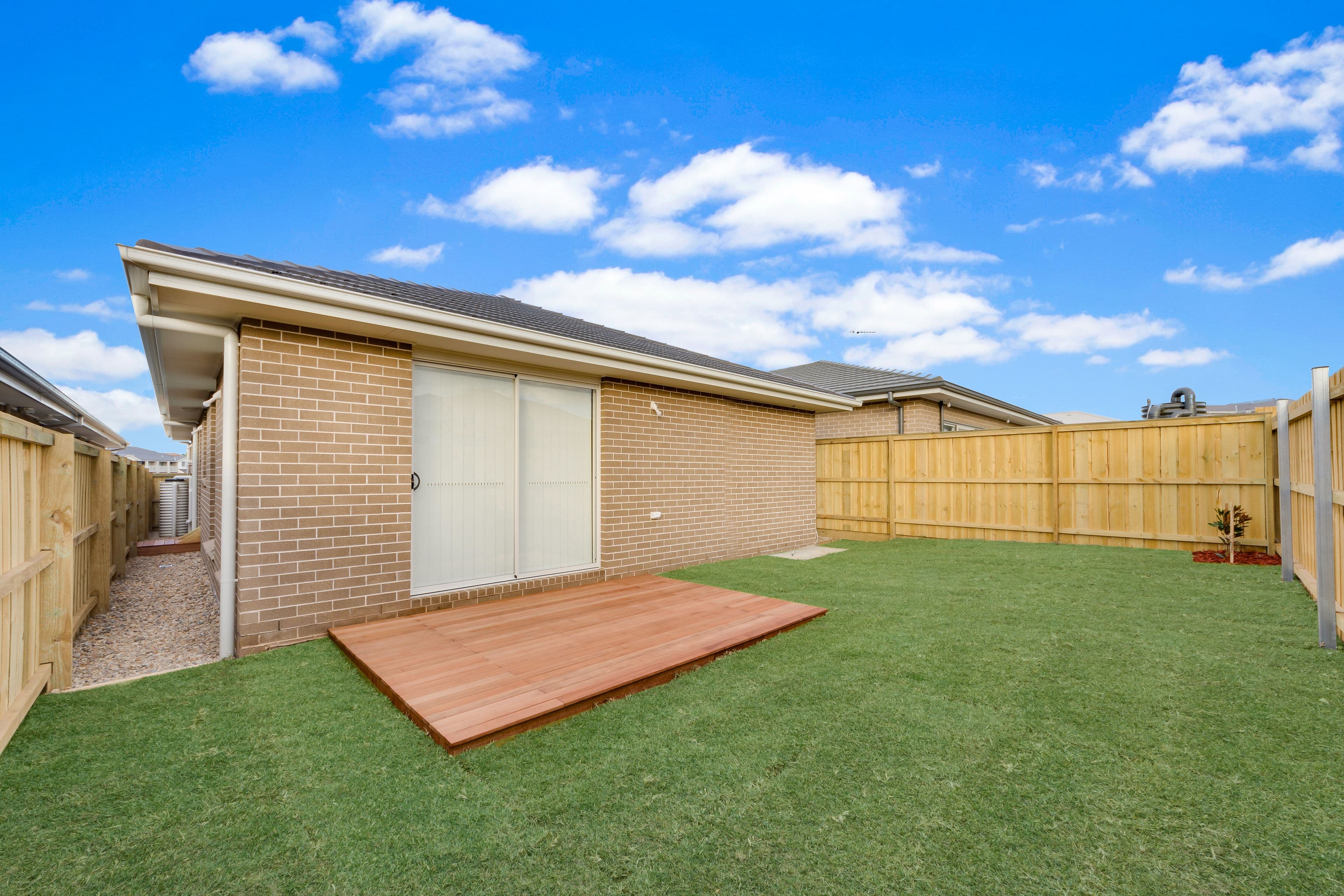 Elderslie NSW 2570, Elderslie - Thumbnail 2