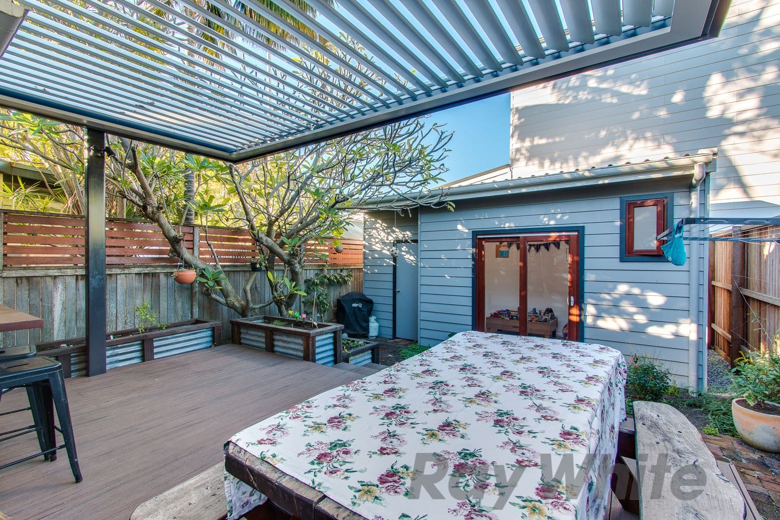 42 Young Street, Carrington - Image 1