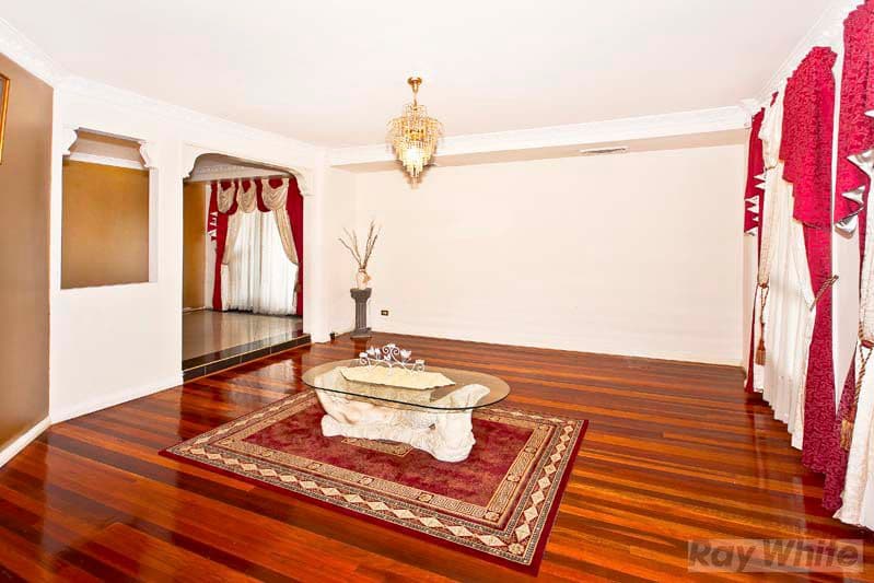 12  Thorpe Place, ABBOTSBURY NSW 2176, Abbotsbury - Thumbnail 7