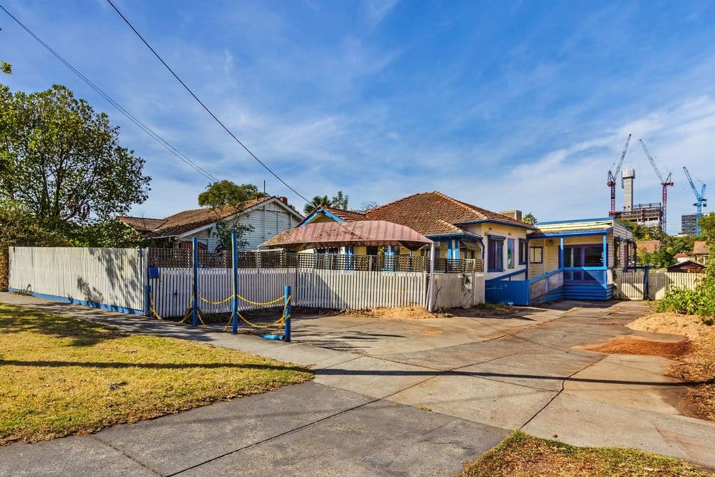 71 Severn Street, BOX HILL NORTH VIC 3129, Box Hill North - Thumbnail 2