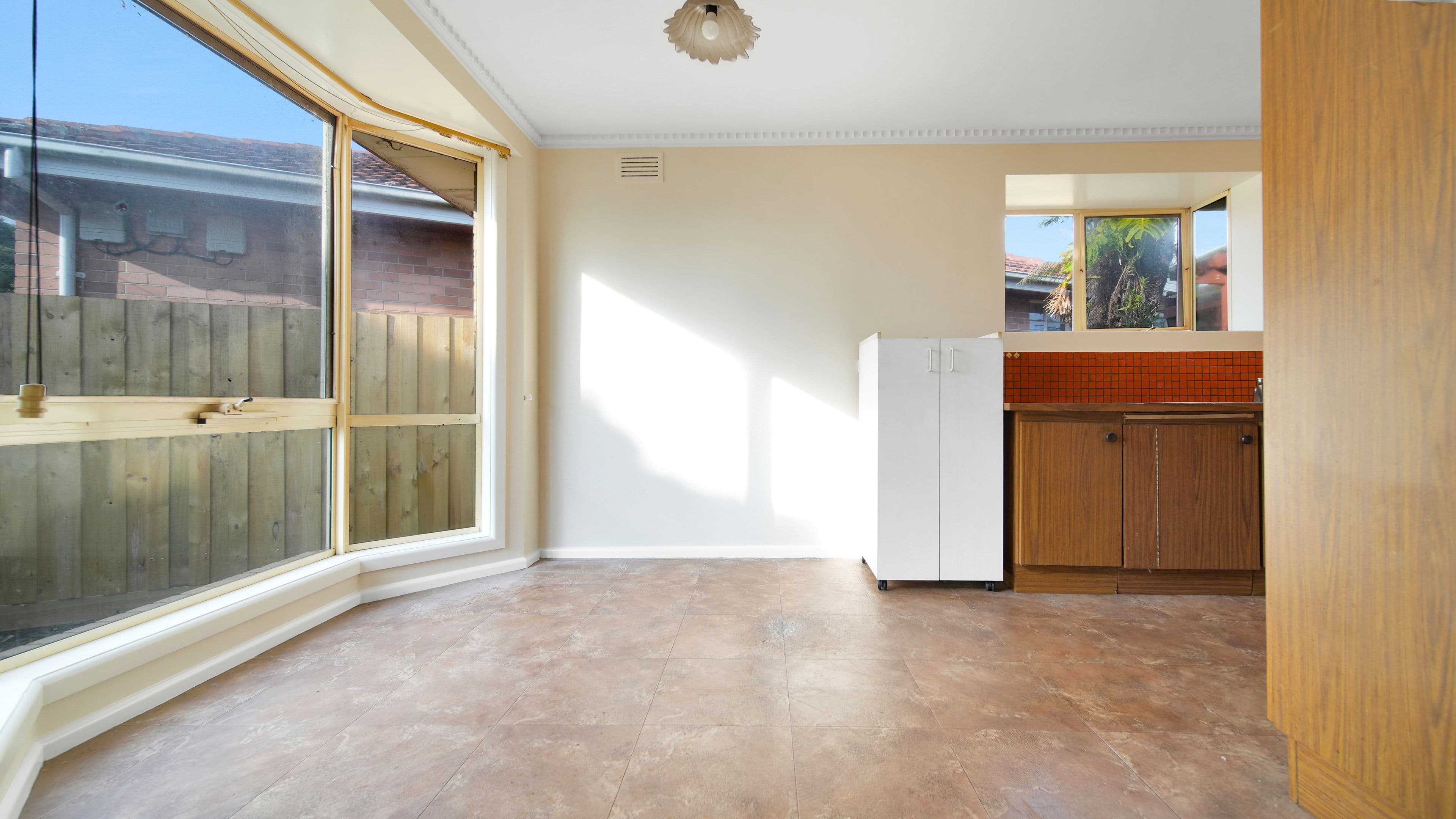 13 Victor Avenue, Dandenong North VIC 3175, Dandenong North - Thumbnail 4