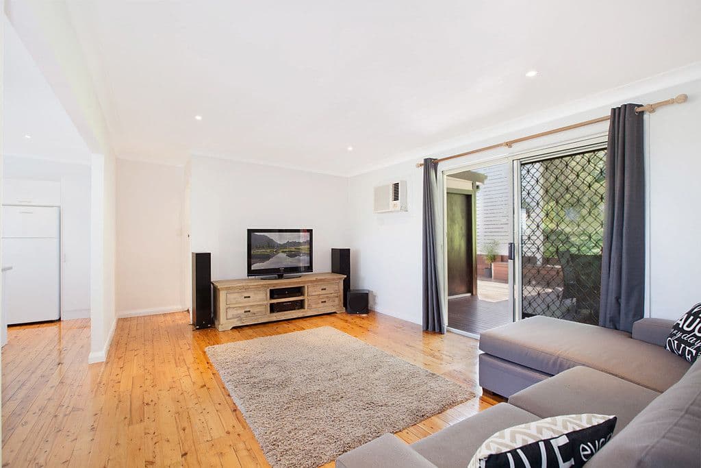 24 Valley View Road, Bateau Bay NSW 2261, Bateau Bay - Thumbnail 3