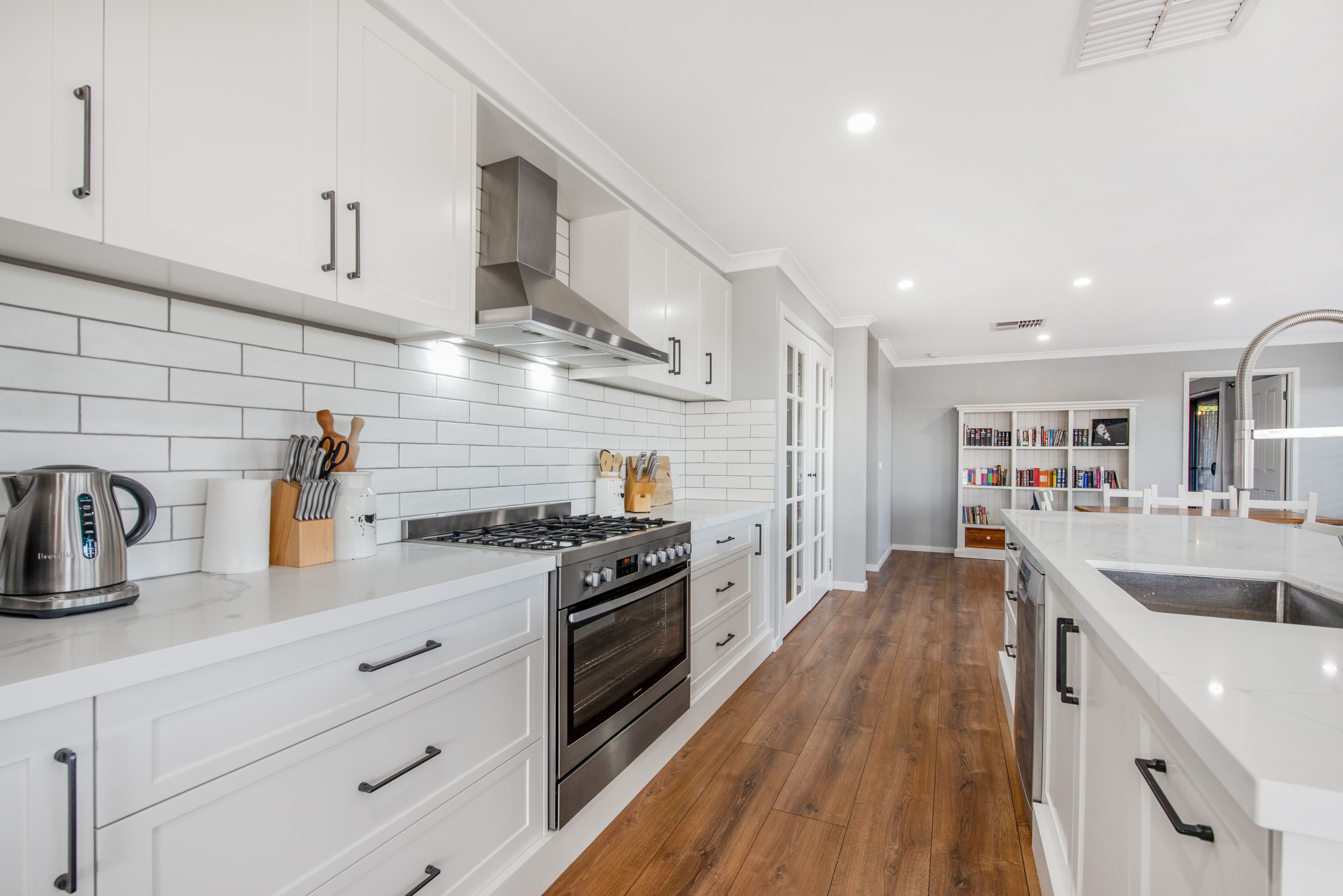 16 Kristina Court, Pakenham VIC 3810, Pakenham - Thumbnail 4