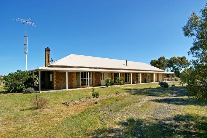 70 Clyde Road, BANNOCKBURN VIC 3331, Bannockburn - Image 1