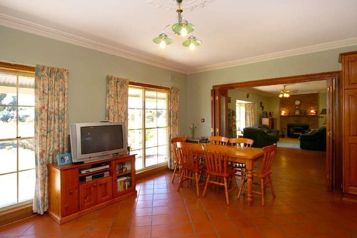70 Clyde Road, BANNOCKBURN VIC 3331, Bannockburn - Thumbnail 4