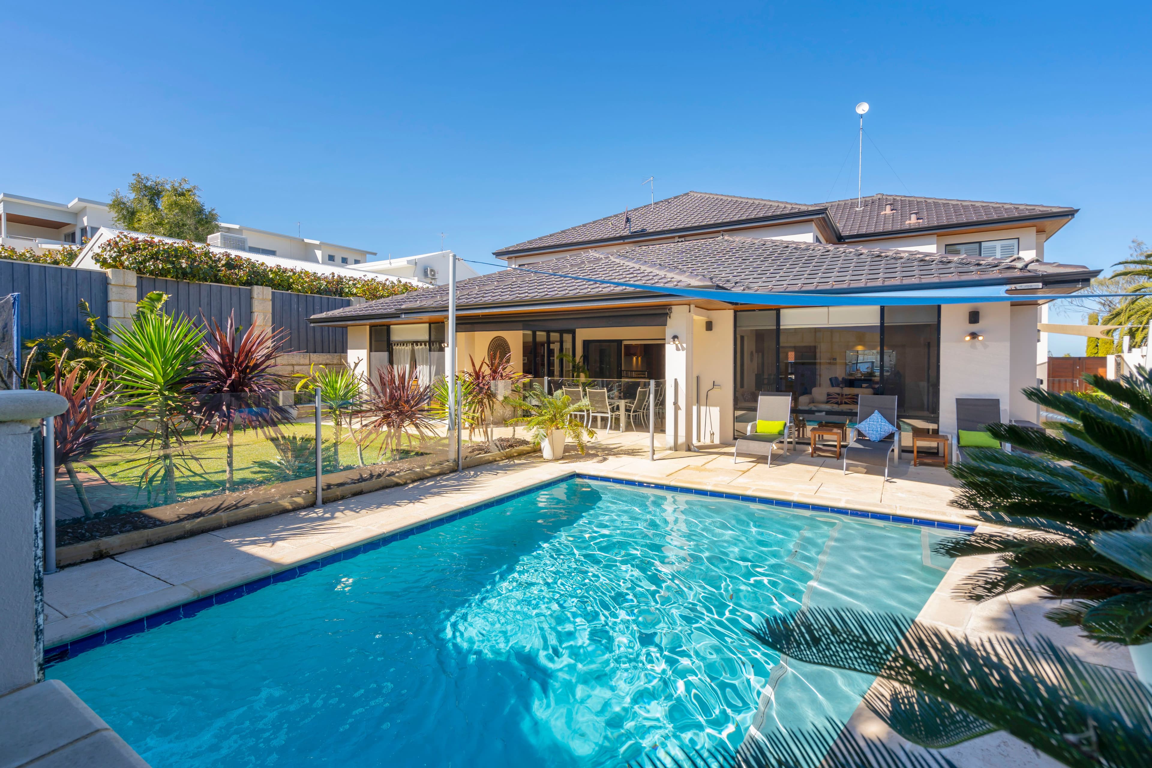 12 Wayeela Place, City Beach WA 6015, City Beach - Thumbnail 2