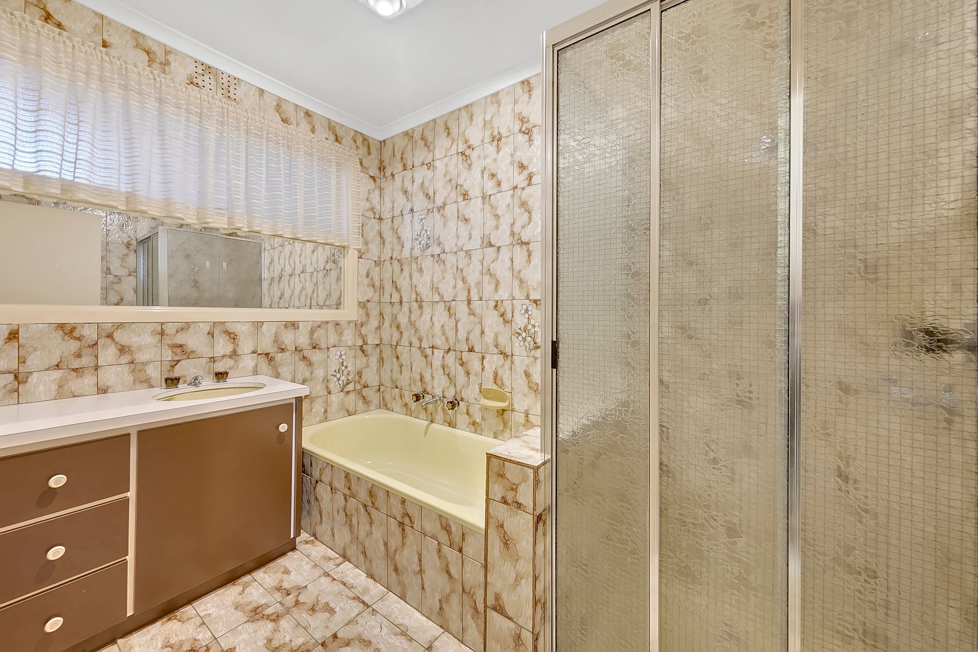 15 Huskisson Avenue, Lalor VIC 3075, Lalor - Thumbnail 7