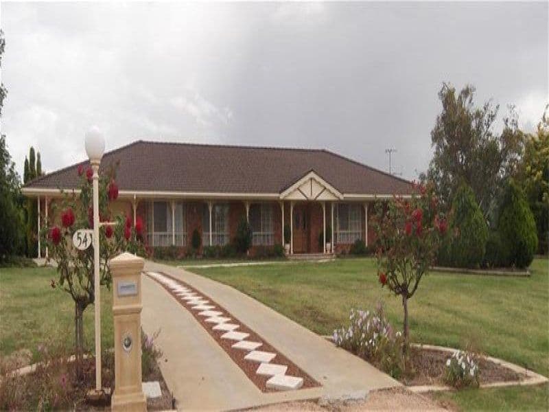 54 Cowra Road, COWRA NSW 2794, Cowra - Image 1