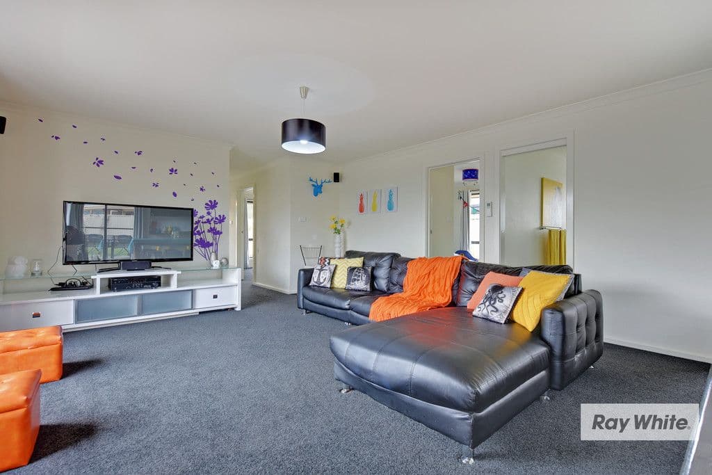 33 Katelyn Drive, Wynyard TAS 7325, Wynyard - Thumbnail 3