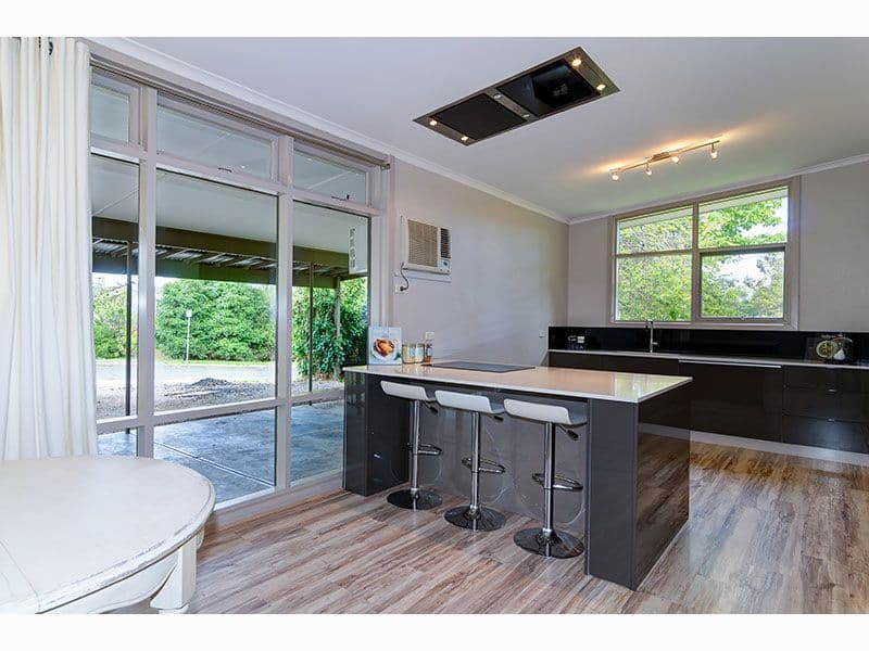 24 Turners Avenue, Coromandel Valley SA 5051, Coromandel Valley - Thumbnail 2