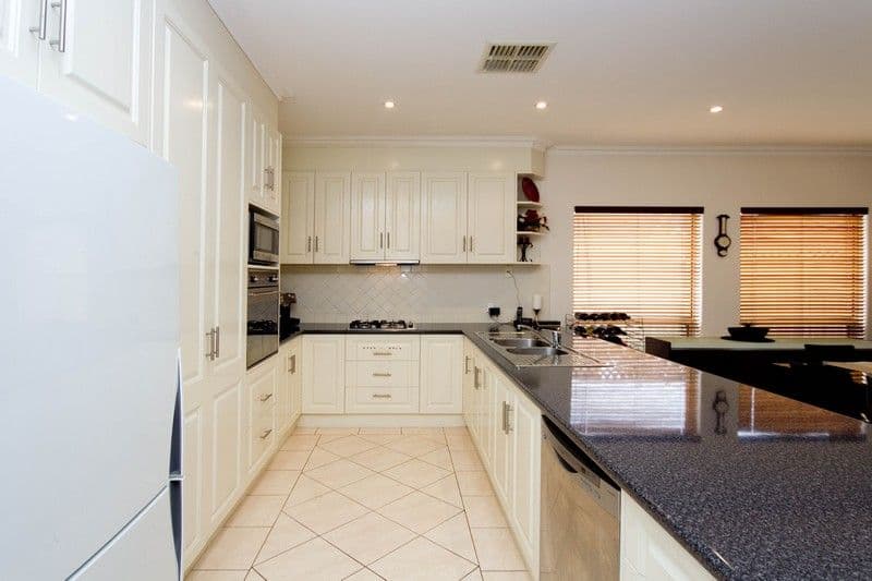 2a Fraser Street, HENLEY BEACH SOUTH SA 5022, Henley Beach South - Thumbnail 8