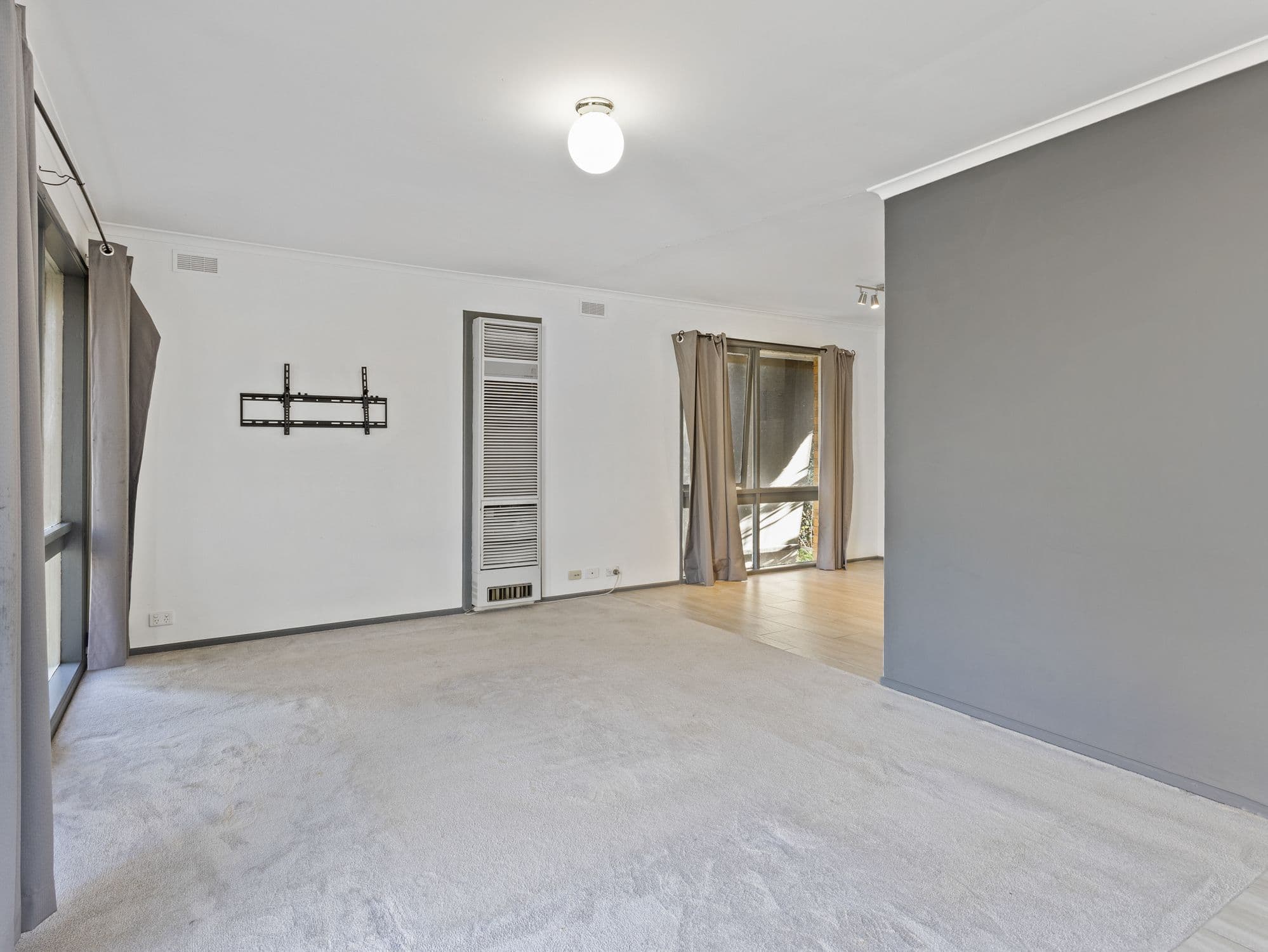 8 Celtic Court, Wodonga VIC 3690, West Wodonga - Thumbnail 4