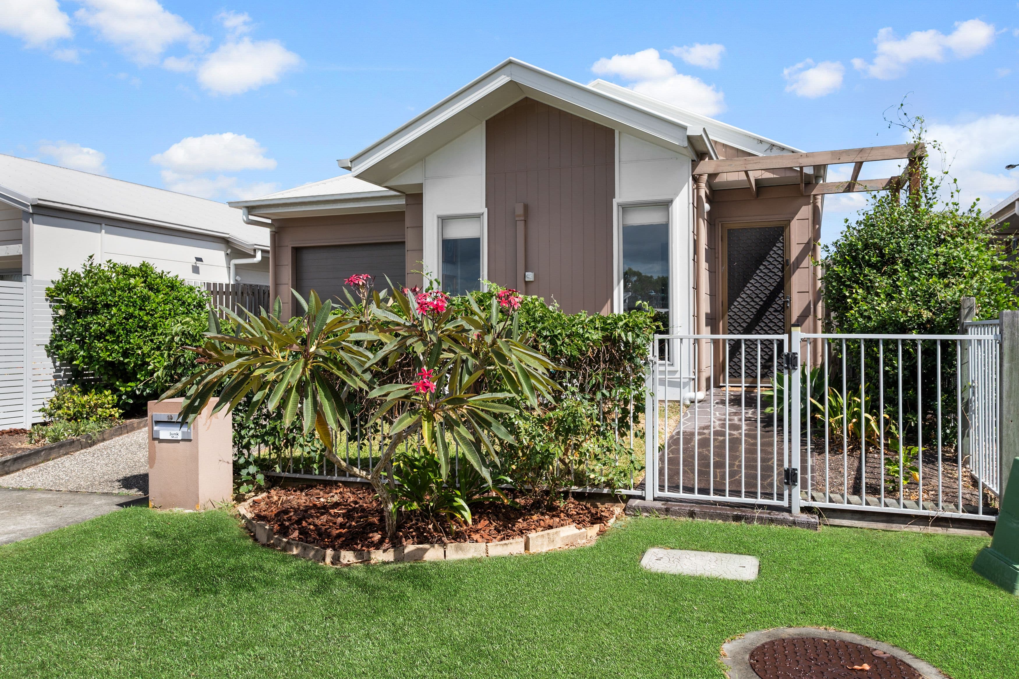 19 Seabreeze Circuit, Deception Bay QLD 4508, Deception Bay - Image 1