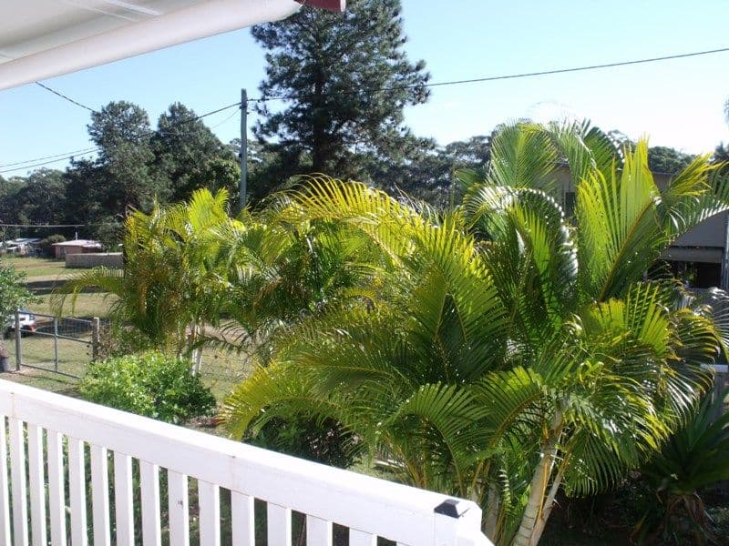 10 Reading Street, RUSSELL ISLAND QLD 4184, Russell Island - Thumbnail 2
