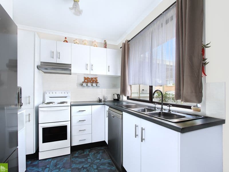 11 Oliver Place, BERKELEY NSW 2506, Berkeley - Thumbnail 3