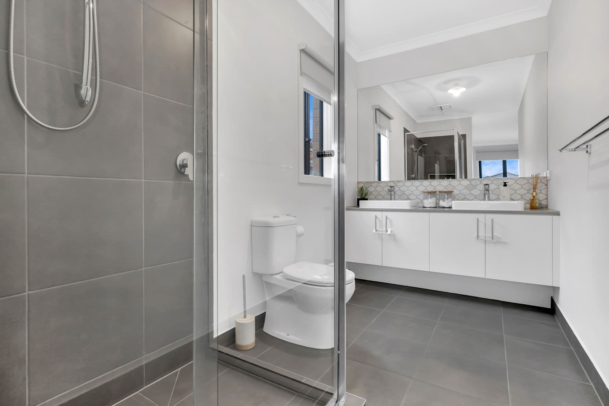 15 Cheyne Street, Werribee VIC 3030, Werribee - Thumbnail 5