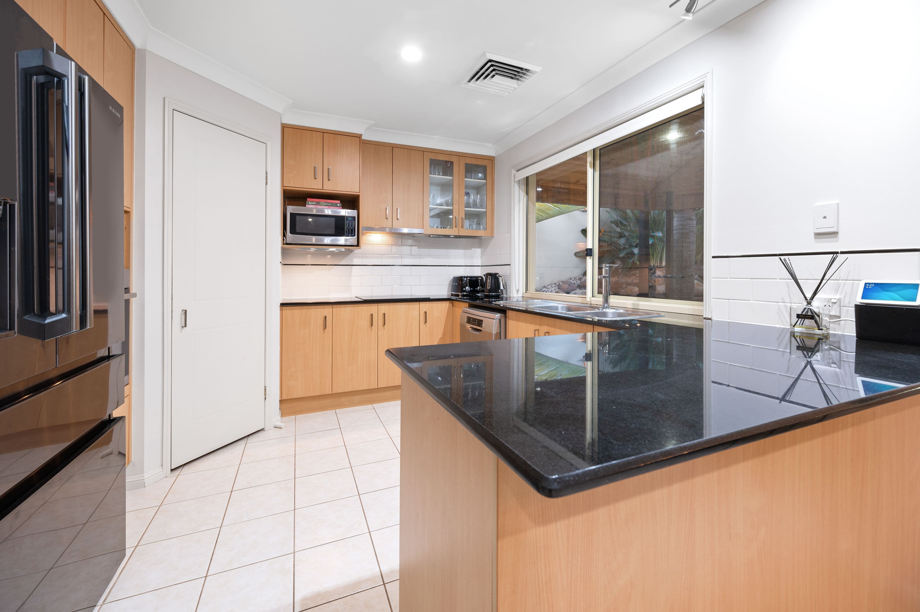 10 Petworth Court, Arundel QLD 4214, Arundel - Thumbnail 7