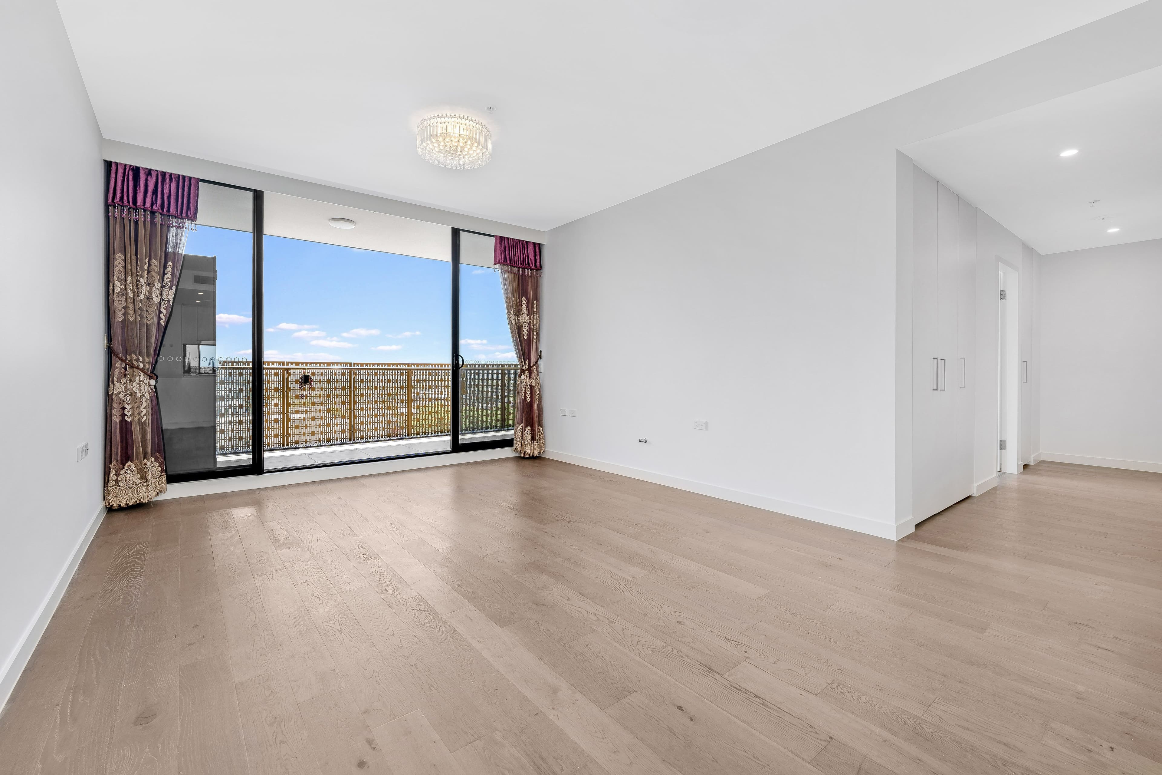 25 Treacy Street, Hurstville NSW 2220, Hurstville - Thumbnail 3