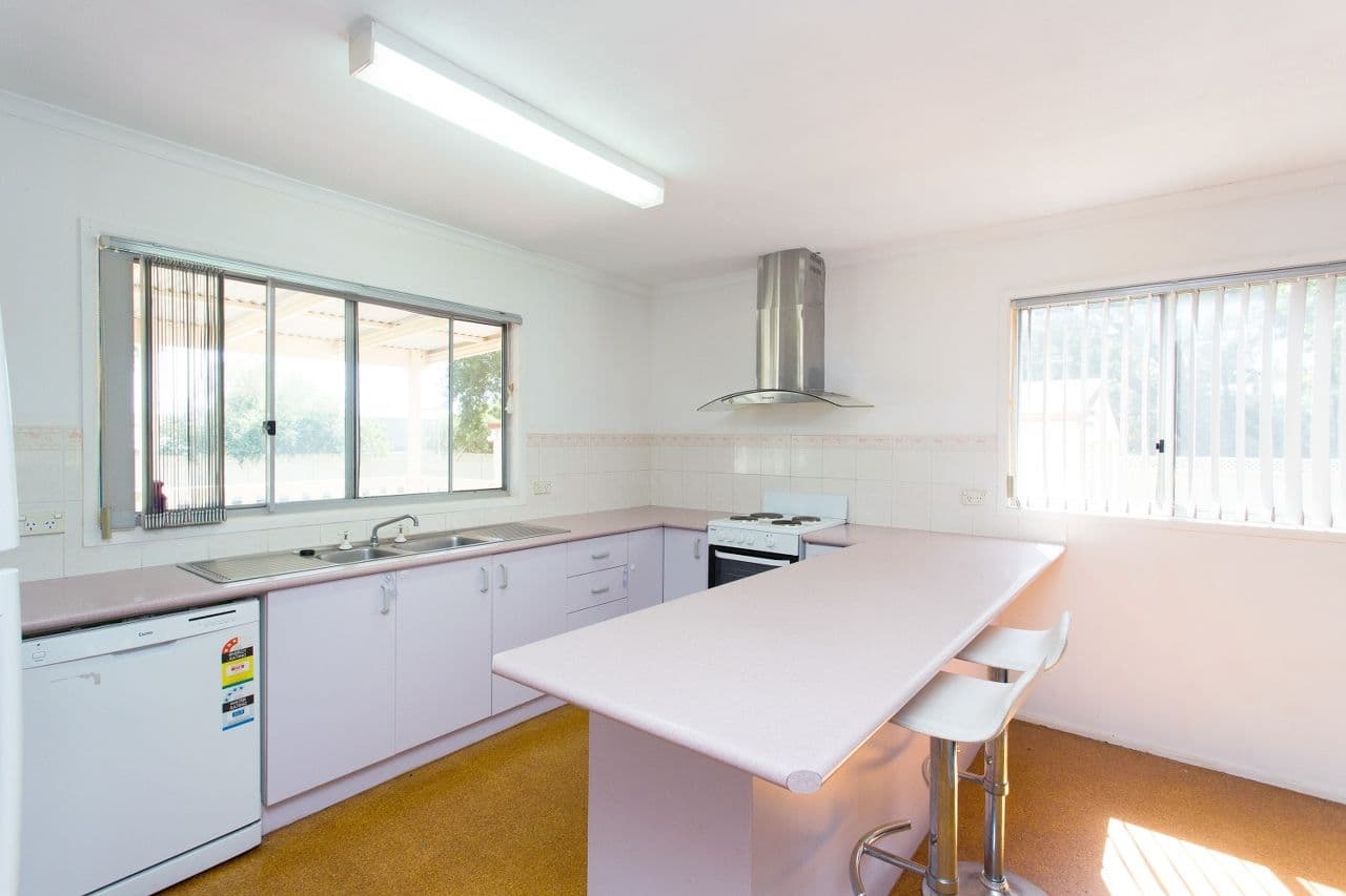 11 Walker Street, Cowra - Thumbnail 2