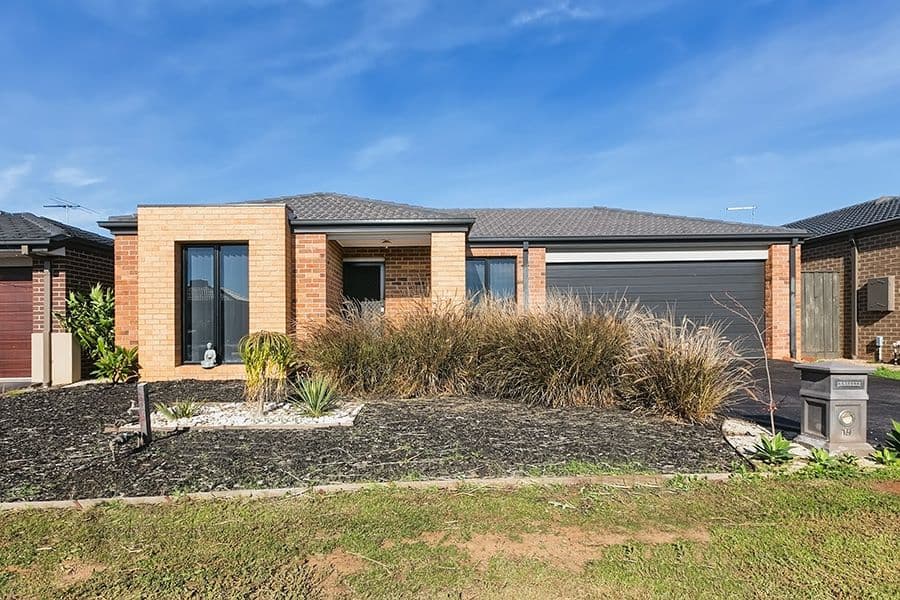 19 Pinrush Road, BROOKFIELD VIC 3338, Brookfield - Image 1