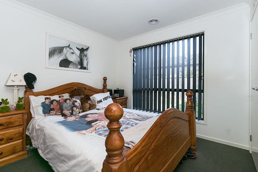 19 Pinrush Road, BROOKFIELD VIC 3338, Brookfield - Thumbnail 5