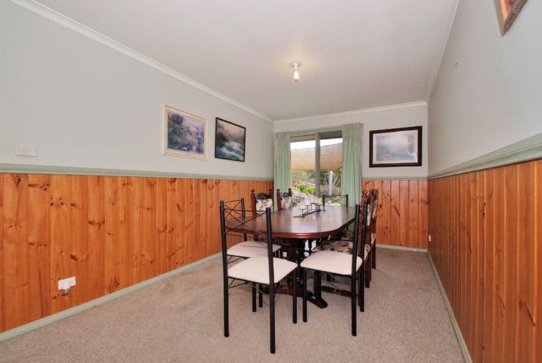 4 Milton Court, MOOROOLBARK VIC 3138, Mooroolbark - Thumbnail 4