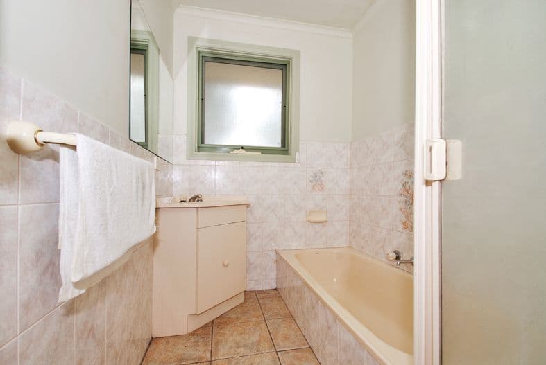 4 Milton Court, MOOROOLBARK VIC 3138, Mooroolbark - Thumbnail 7