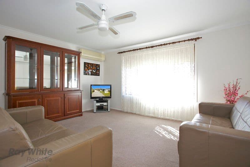 13 Williams Street, REDCLIFFE QLD 4020, Redcliffe - Thumbnail 2