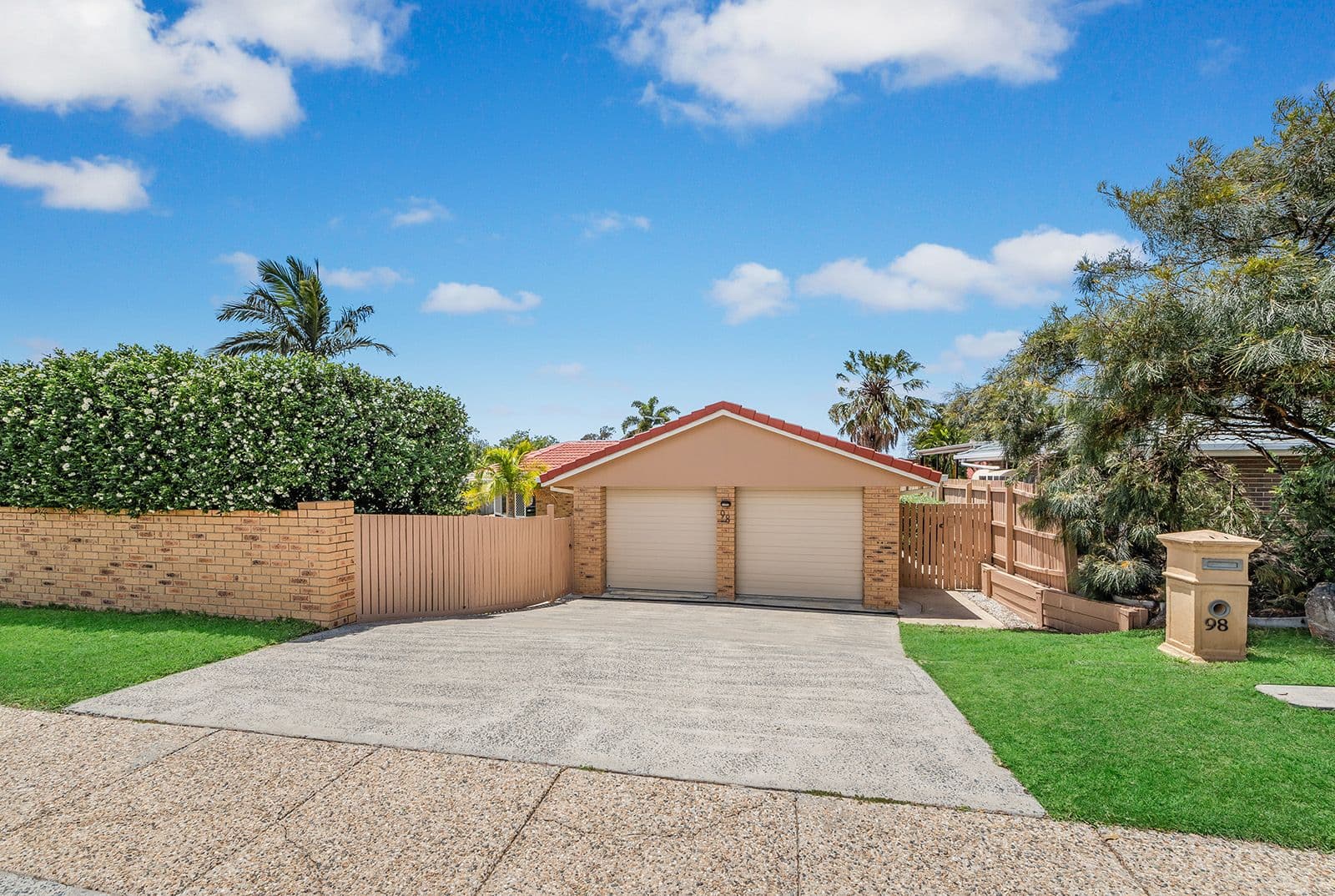98 Kavanagh Road, Wishart QLD 4122, Wishart - Thumbnail 2