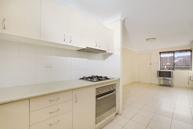 5 Deighton Road, Dutton Park QLD 4102, Dutton Park - Image 1