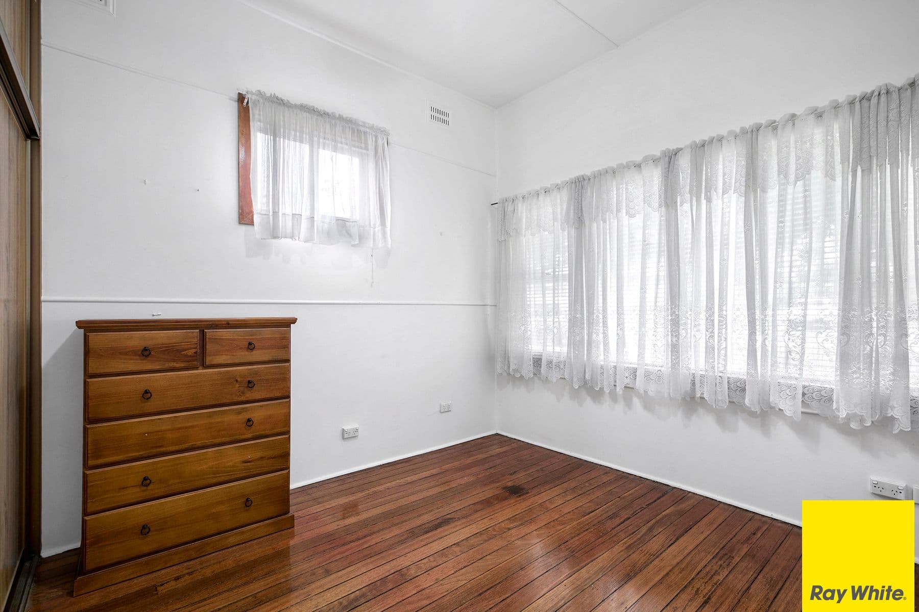 56 Columbine Avenue, Bankstown - Thumbnail 4